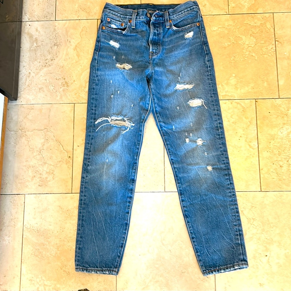 Levi Straight Leg Jeans
